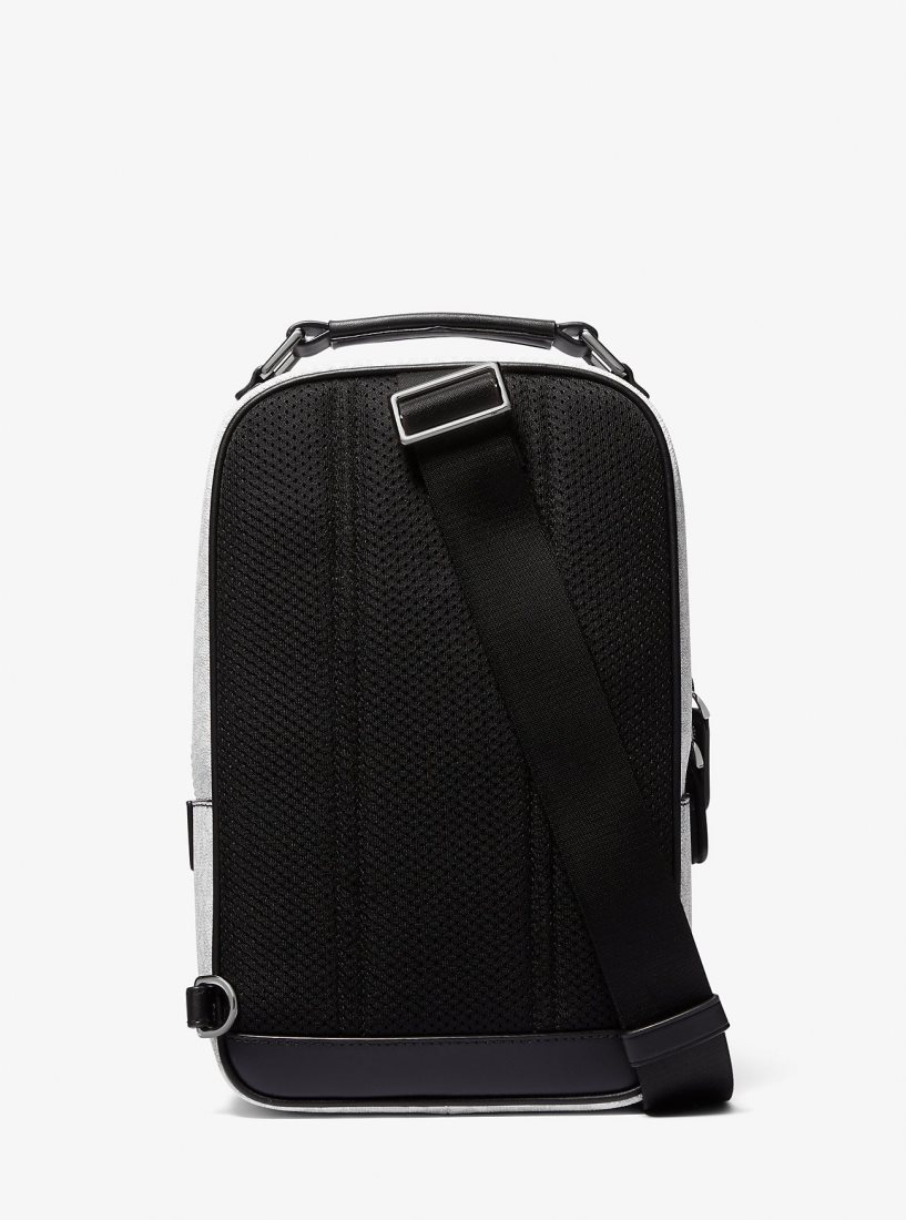 Michael Kors Hudson Logo Sling Pack Umhängetasche Herren Bright Wht | FLVECT659